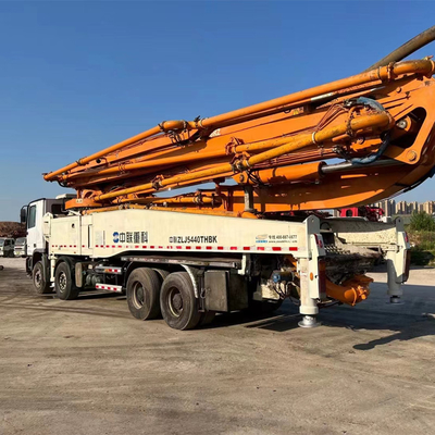 Ciężarówka z pompą do betonu z silnikiem wysokoprężnym 300 KW Putzmeister M56 5 do dużych konstrukcji betonowych