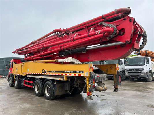 39M Pompa wysięgnika do betonu montowana na ciężarówce z hydrauliczną pompą do betonu