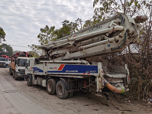 25T Używana ciężarówka z pompą do betonu Dostosowana 320L