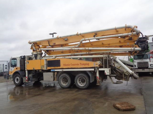 Używana pompa do betonu Zoomlion Diesel Truck o max. Średnica kruszywa 24-36 mm